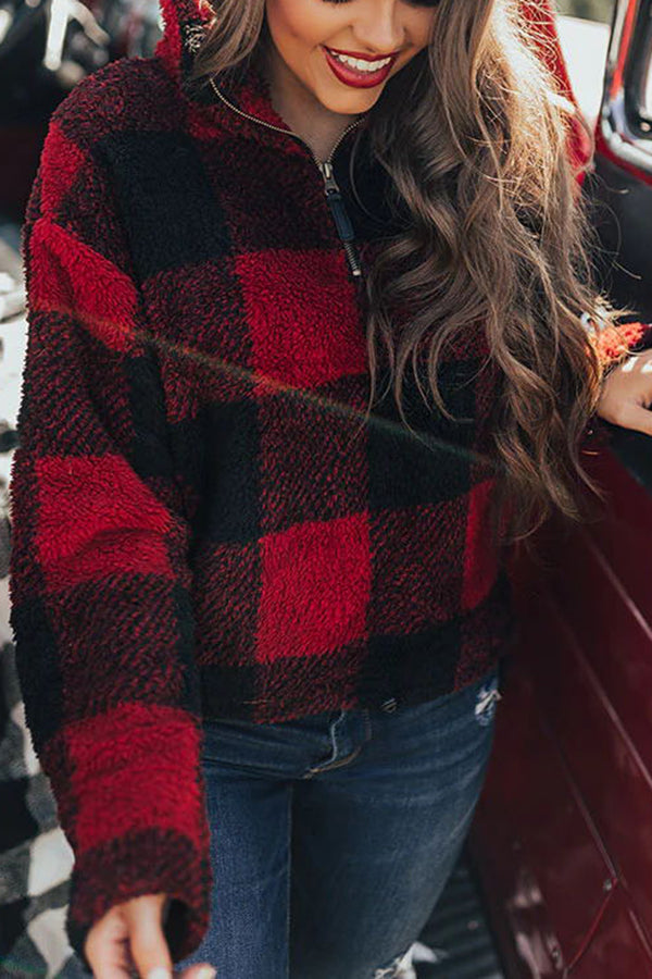 JO | Modern and fashionable sweater