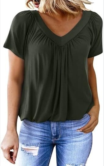 Casual Women's Top with Pleated V-Neck and Short Sleeves