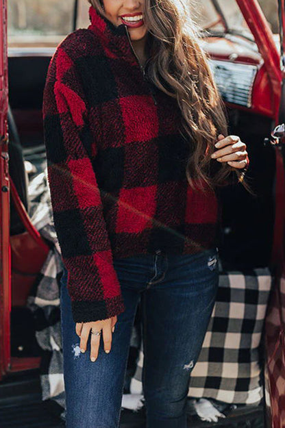 JO | Modern and fashionable sweater