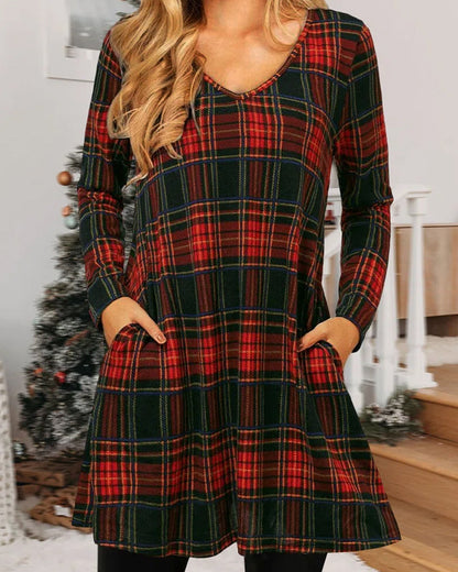 JO | Loose Christmas dress with check pattern