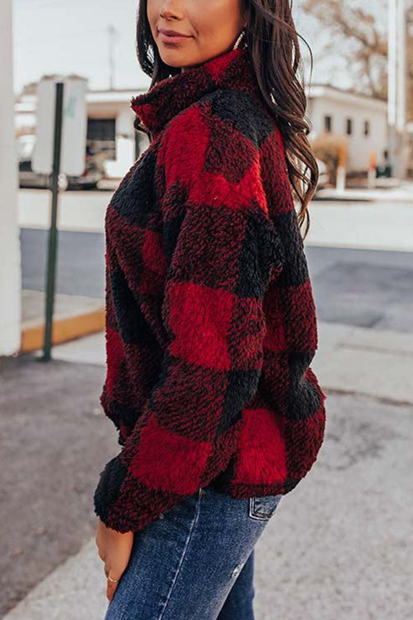 JO | Modern and fashionable sweater